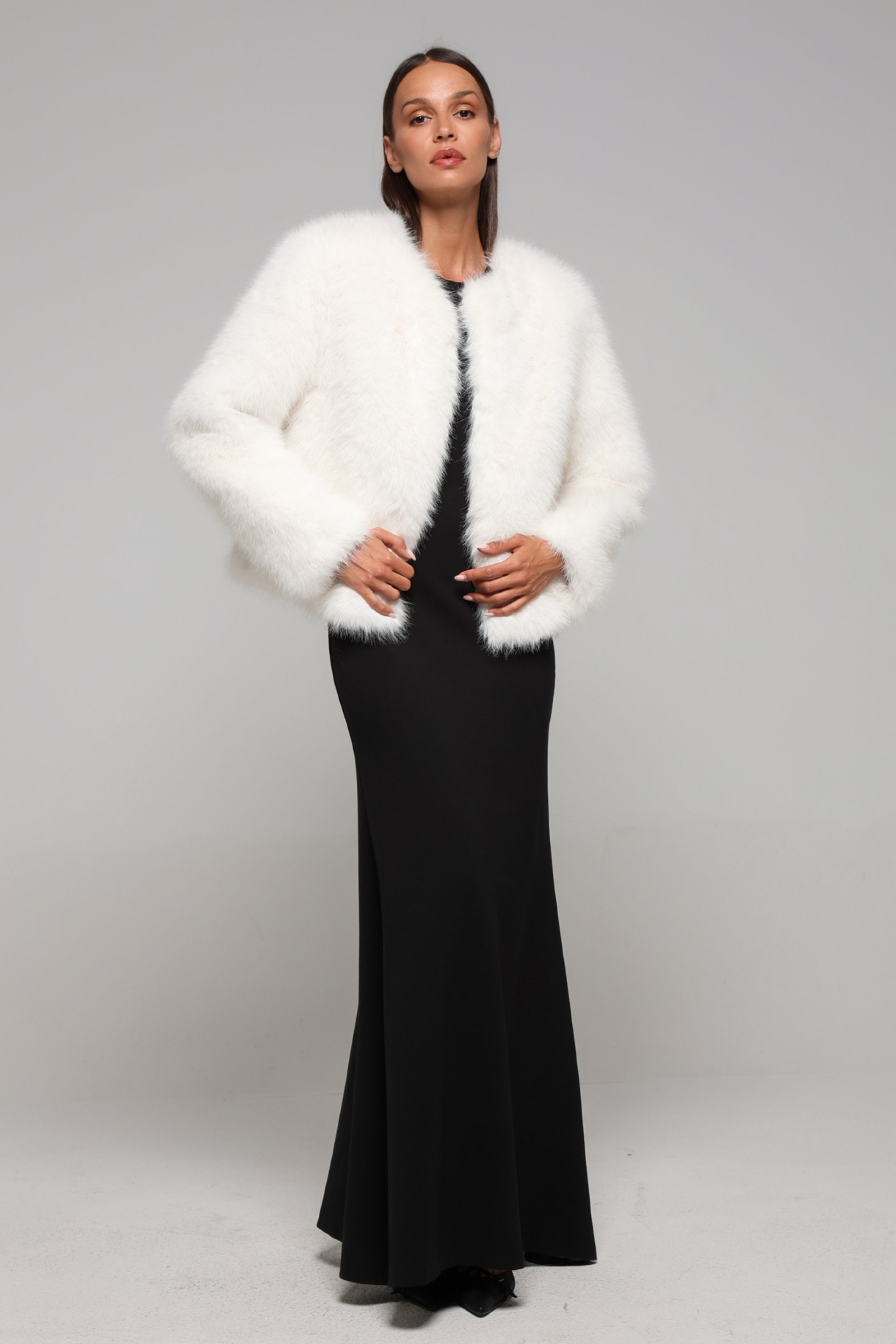 BELA BUNDA OD VEŠTAČKOG KRZNA – PS Fashion, BELA BUNDA OD VEŠTAČKOG KRZNA