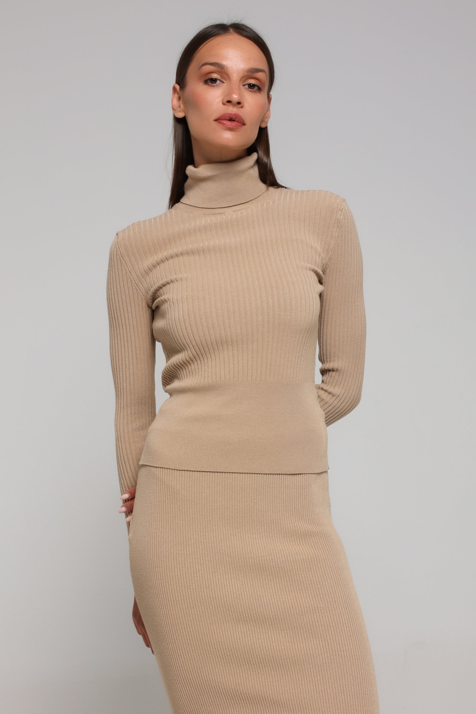 BEŽ ROLKA REBRASTE TEKSTURE – PS Fashion, BEŽ ROLKA REBRASTE TEKSTURE