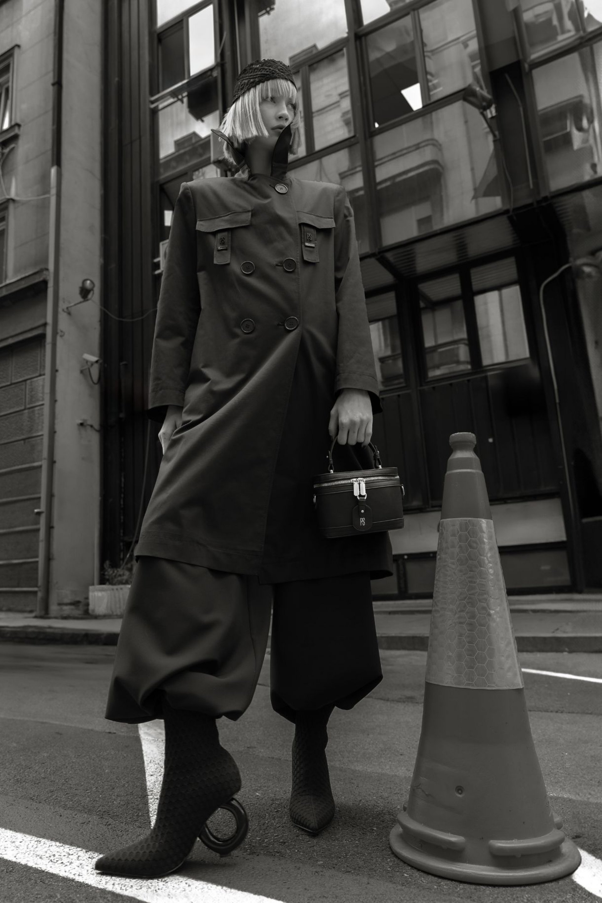 CRNI MANTIL – PS Fashion, CRNI MANTIL