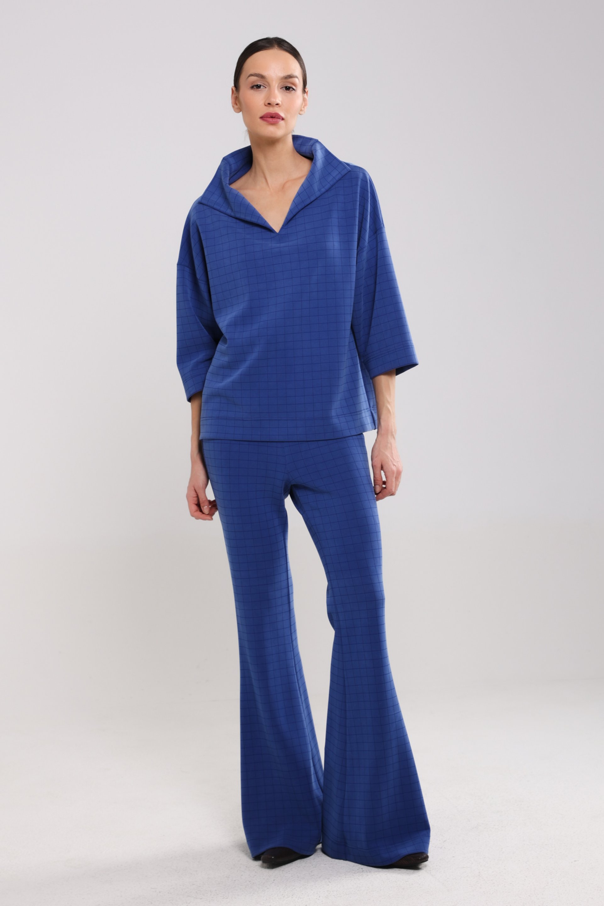 DONJI DEO TRENERKE ZVONASTOG KROJA – PS Fashion, DONJI DEO TRENERKE ZVONASTOG KROJA