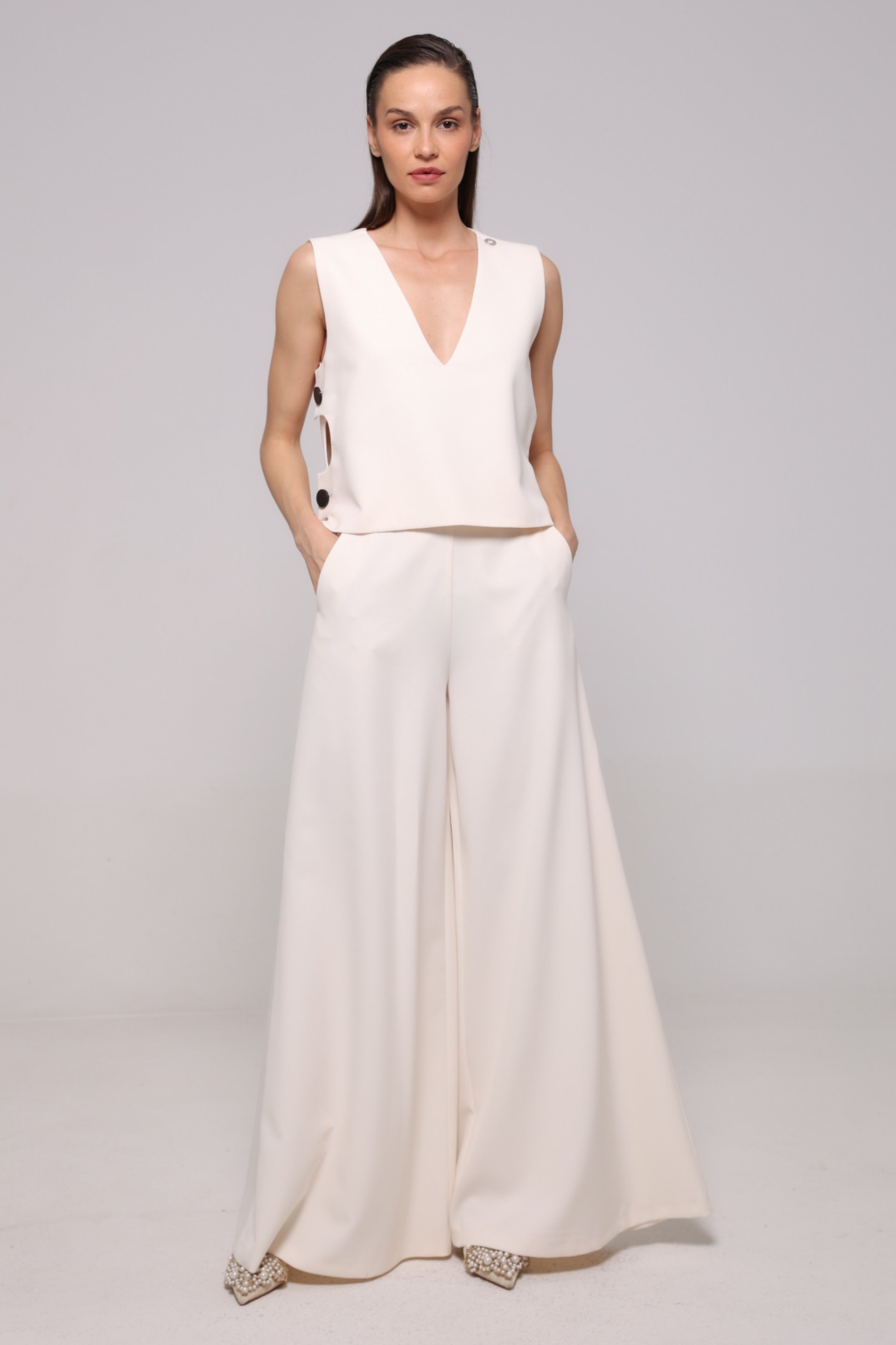 ASIMETRIČAN PRSLUK – PS Fashion, ASIMETRIČAN PRSLUK