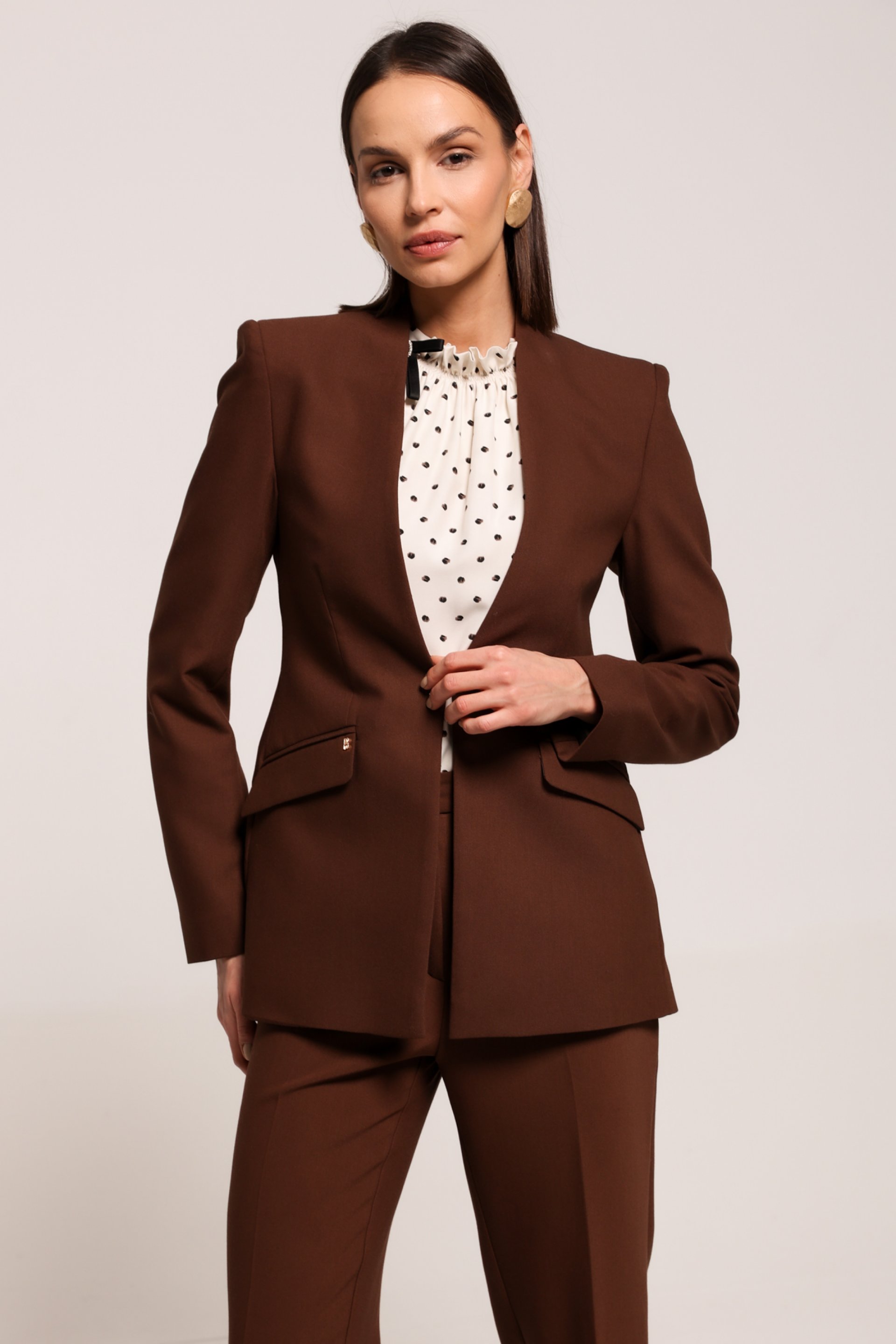 STRUKIRANI BLEJZER SA NAGLAŠENIM RAMENIMA – PS Fashion, STRUKIRANI BLEJZER SA NAGLAŠENIM RAMENIMA