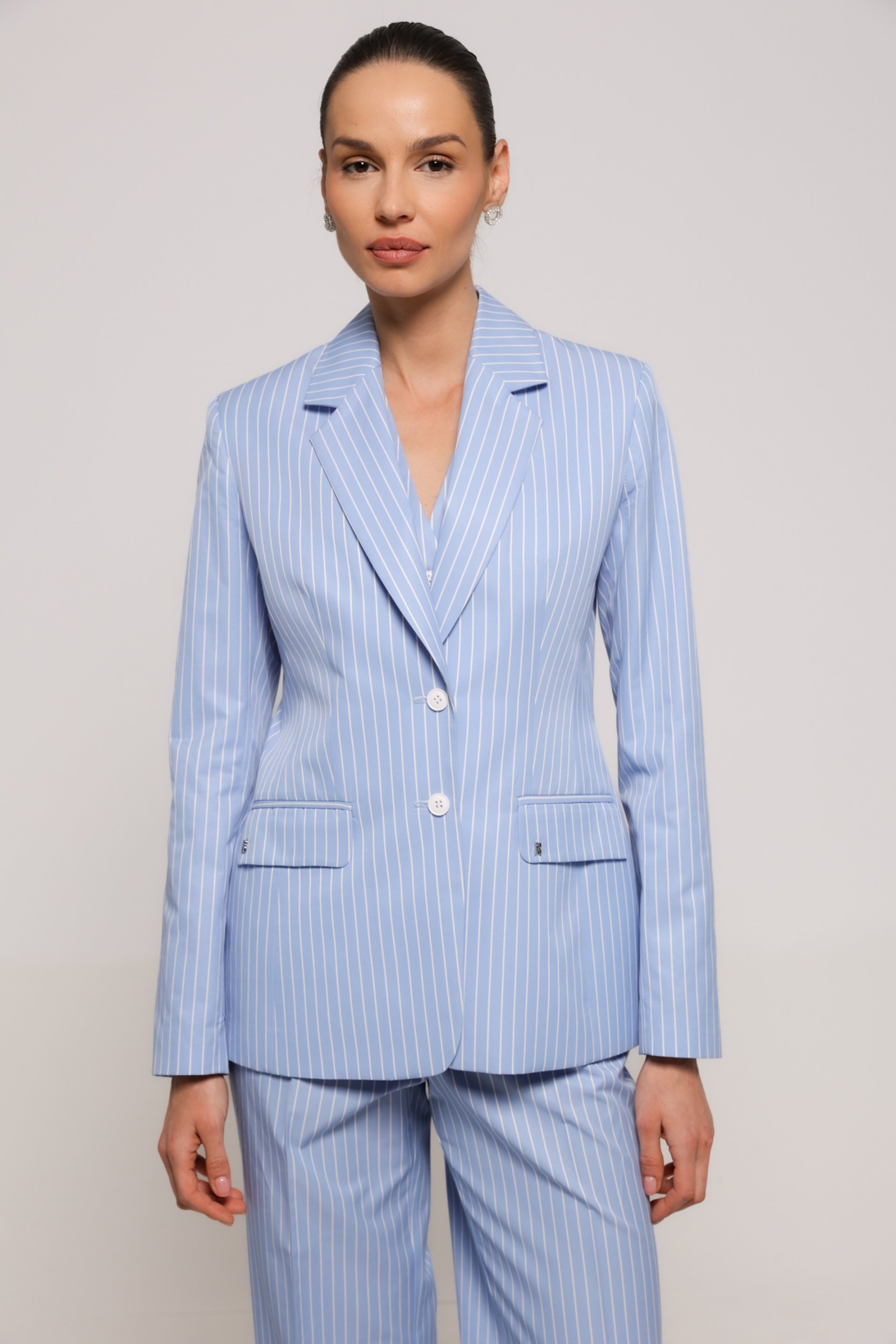 SVETLOPLAVI PRUGASTI BLEJZER – PS Fashion, SVETLOPLAVI PRUGASTI BLEJZER