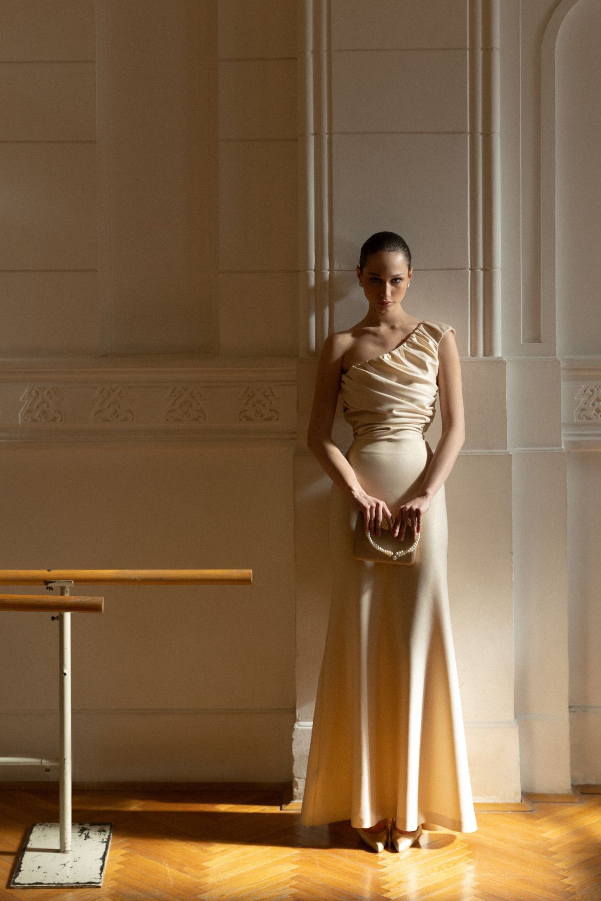 DUGA BEŽ SUKNJA – PS Fashion, DUGA BEŽ SUKNJA