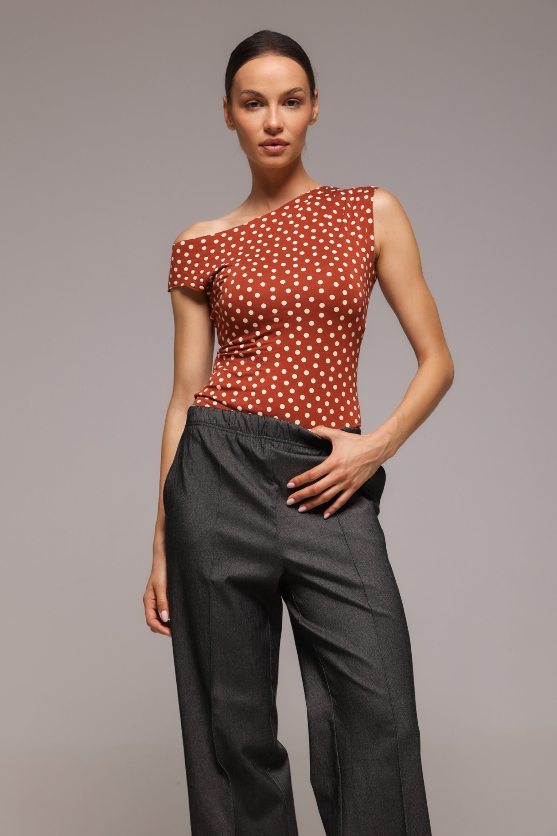 ASIMETRIČNI BODI SA TUFNAMA – PS Fashion, ASIMETRIČNI BODI SA TUFNAMA