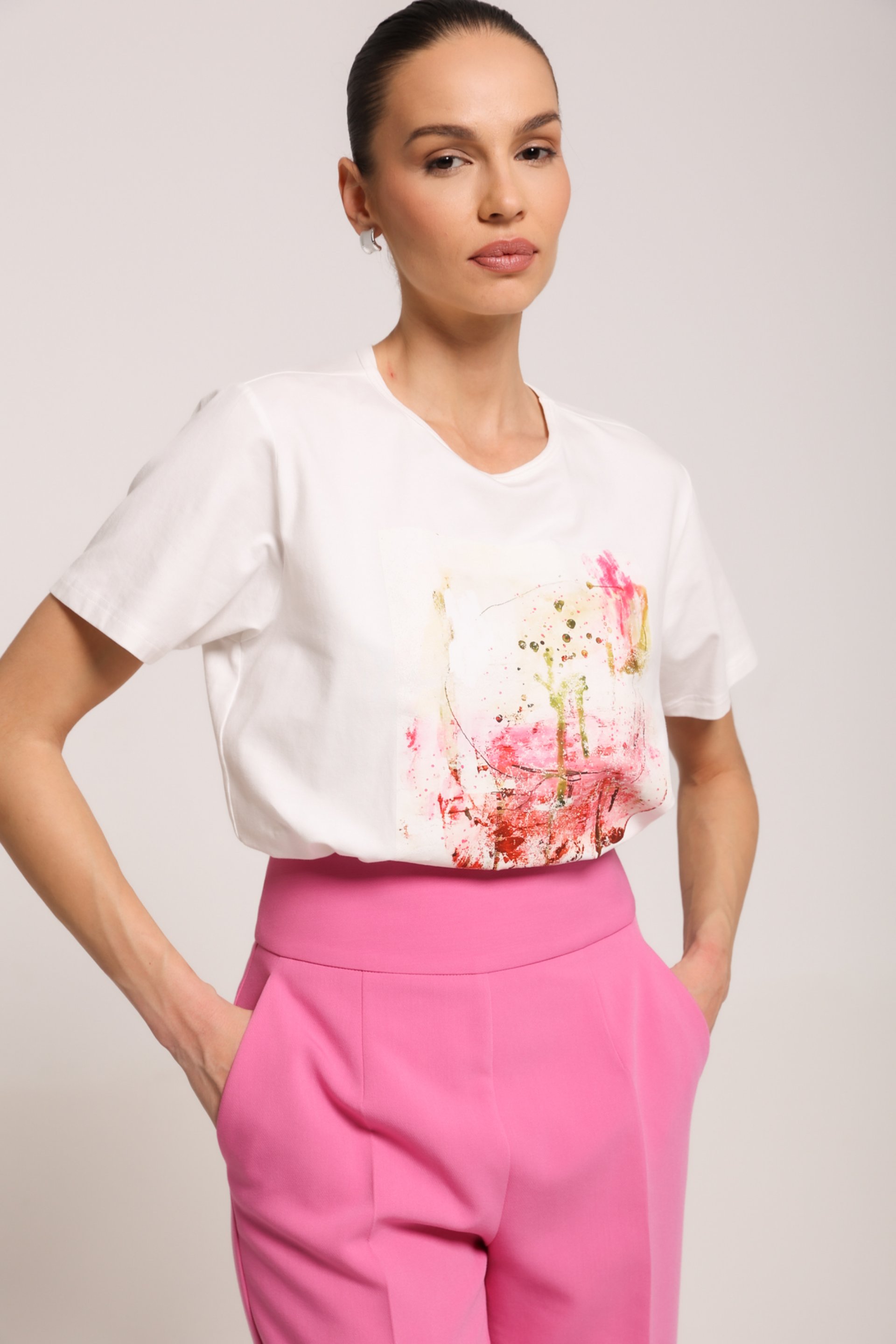 MAJICA SA APSTRAKTNIM PRINTOM – PS Fashion, MAJICA SA APSTRAKTNIM PRINTOM