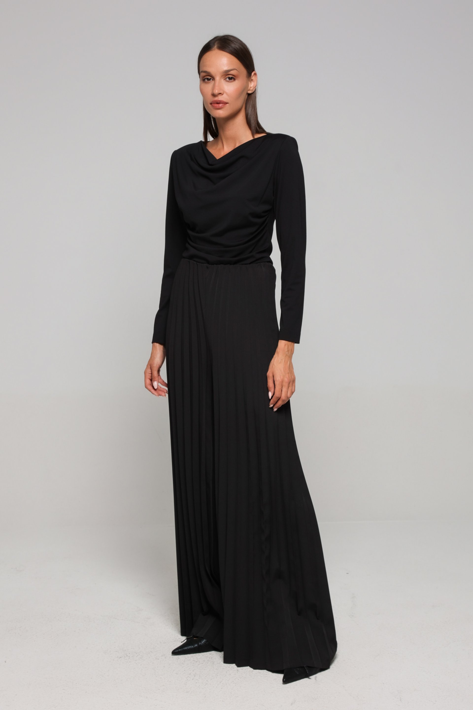 PLISIRANE CRNE PANTALONE – PS Fashion, PLISIRANE CRNE PANTALONE