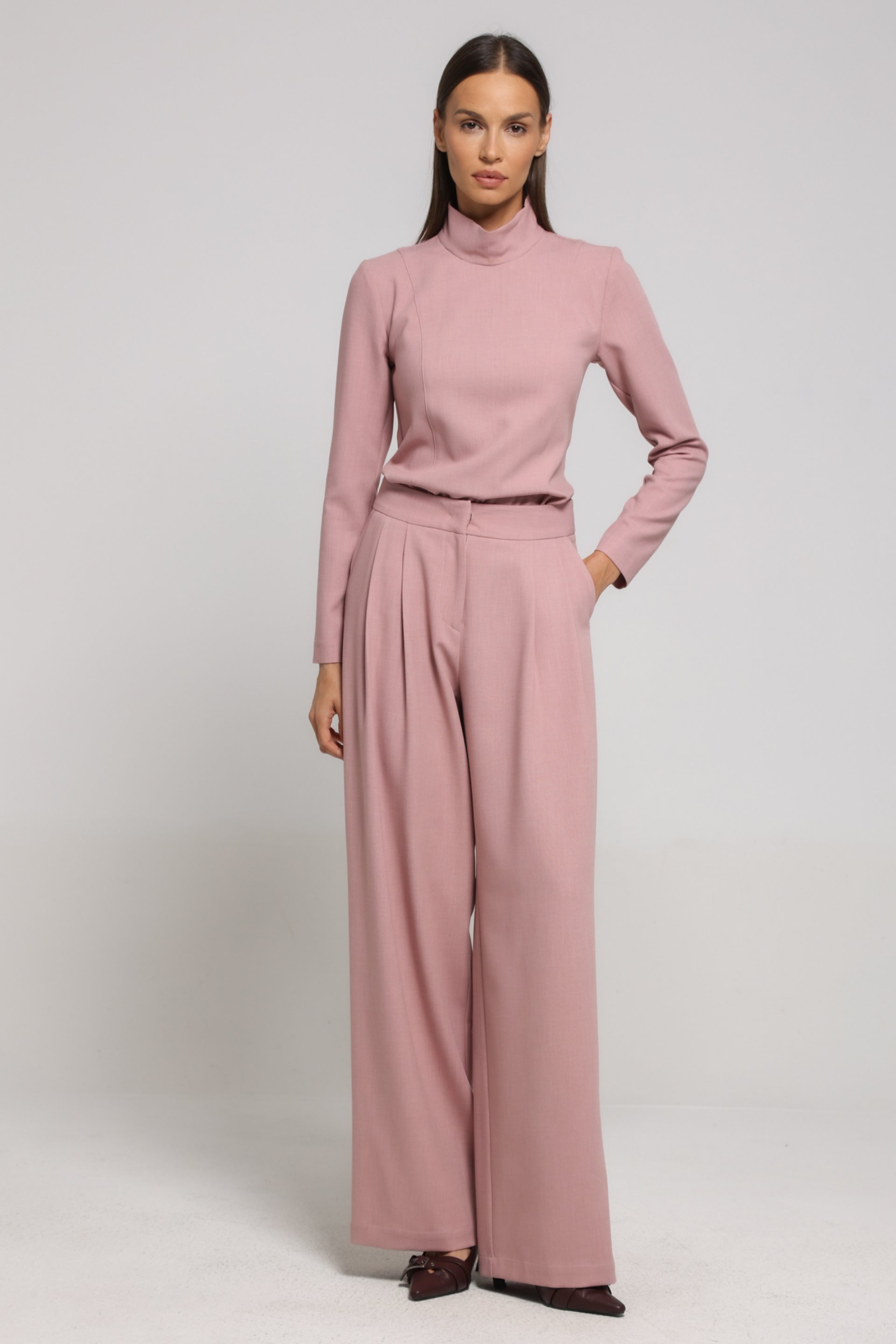 PUDER ROZE PANTALONE ŠIROKOG KROJA – PS Fashion, PUDER ROZE PANTALONE ŠIROKOG KROJA