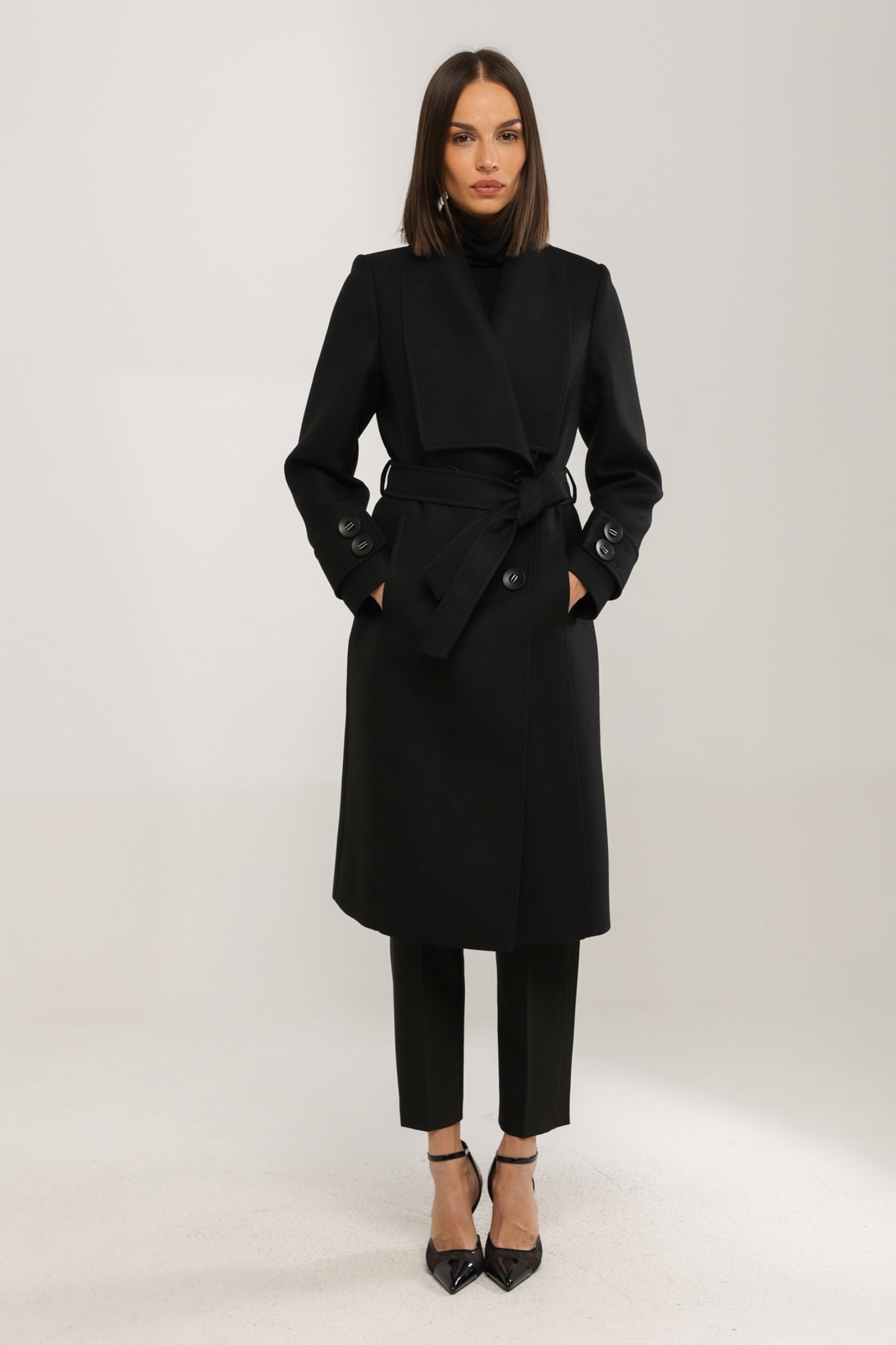 CRNI KAPUT SA EFEKTNOM REVER KRAGNOM – PS Fashion, CRNI KAPUT SA EFEKTNOM REVER KRAGNOM