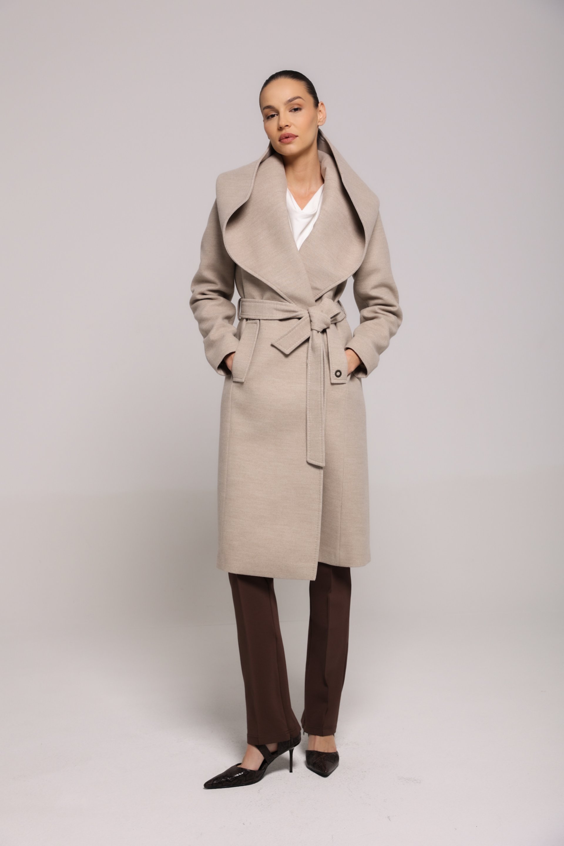 BEŽ KAPUT SA ŠIROKIM REVERIMA – PS Fashion, BEŽ KAPUT SA ŠIROKIM REVERIMA