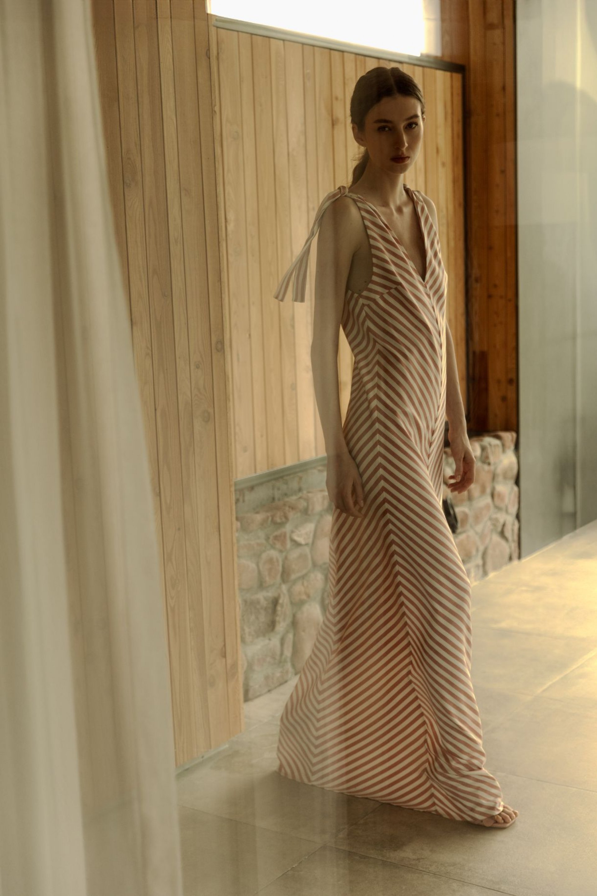 DUGA PRUGASTA HALJINA – PS Fashion, DUGA PRUGASTA HALJINA