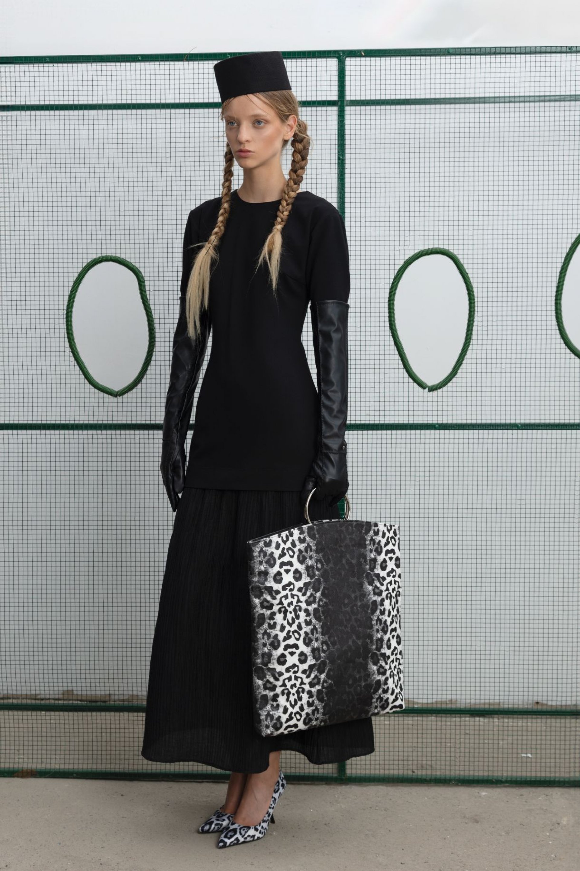 DUGA HALJINA SA PLISIRANIM DONJIM DELOM – PS Fashion, DUGA HALJINA SA PLISIRANIM DONJIM DELOM