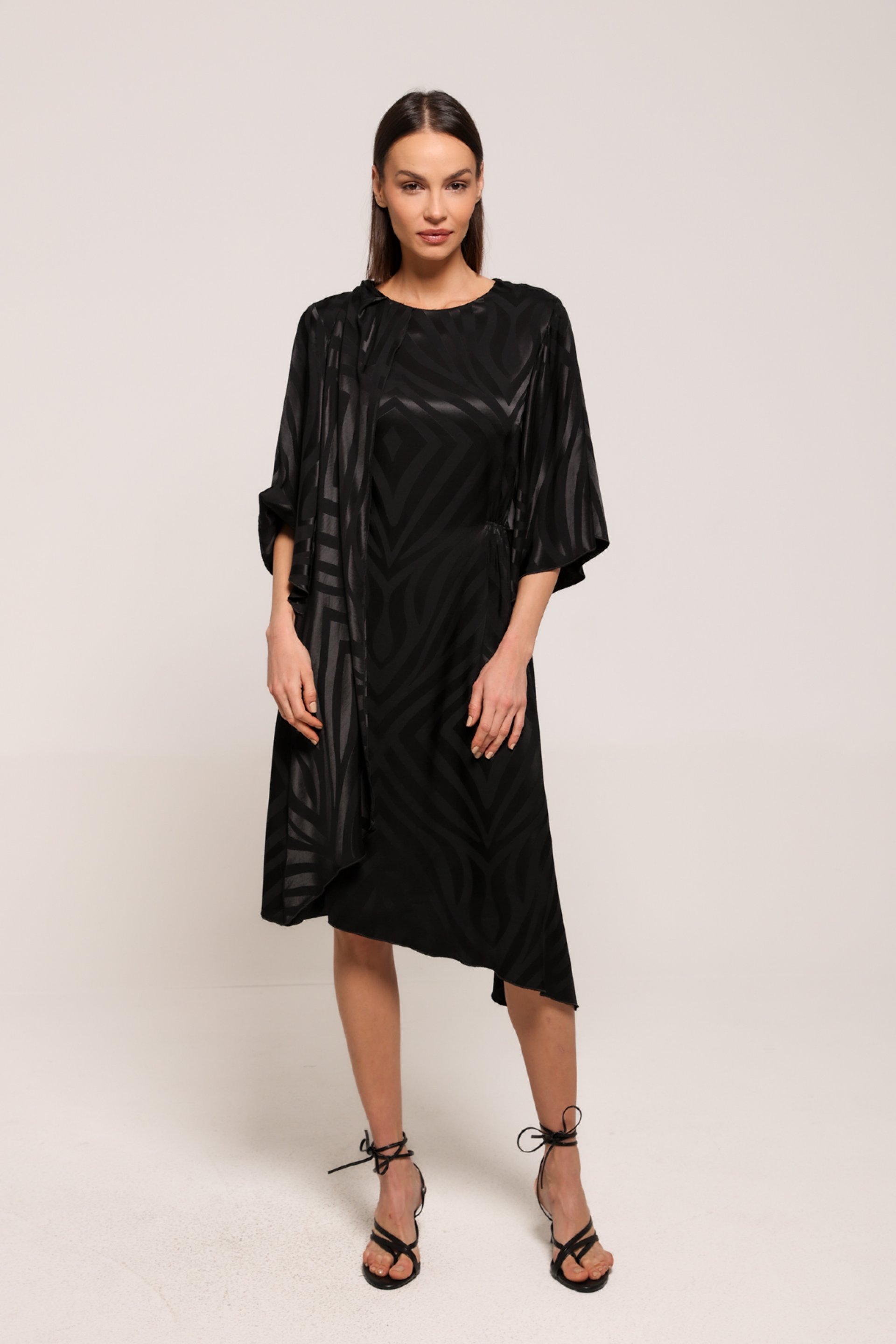 ASIMETRIČNA CRNA HALJINA – PS Fashion, ASIMETRIČNA CRNA HALJINA